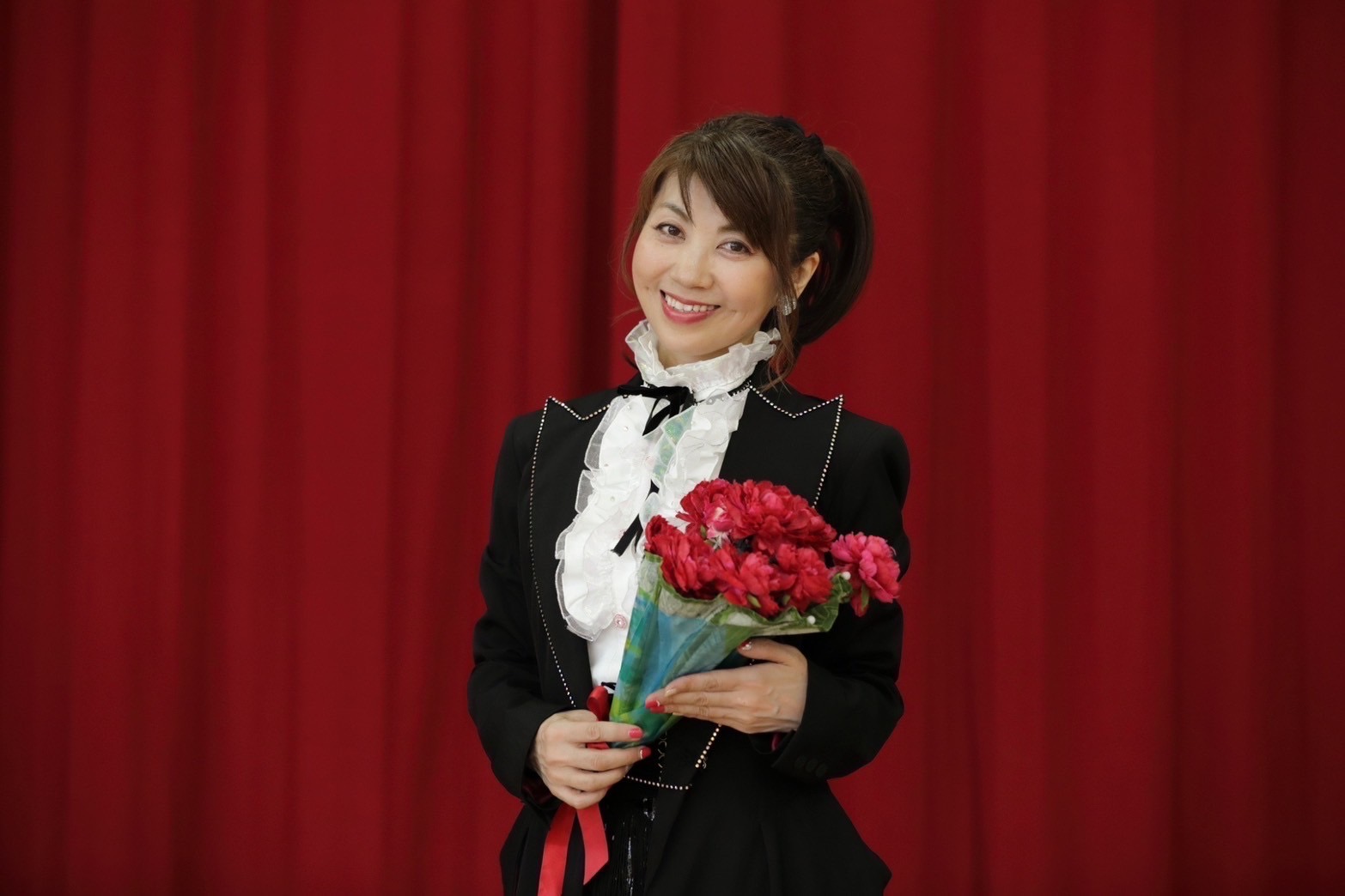 Hitomi（ヒトミ）